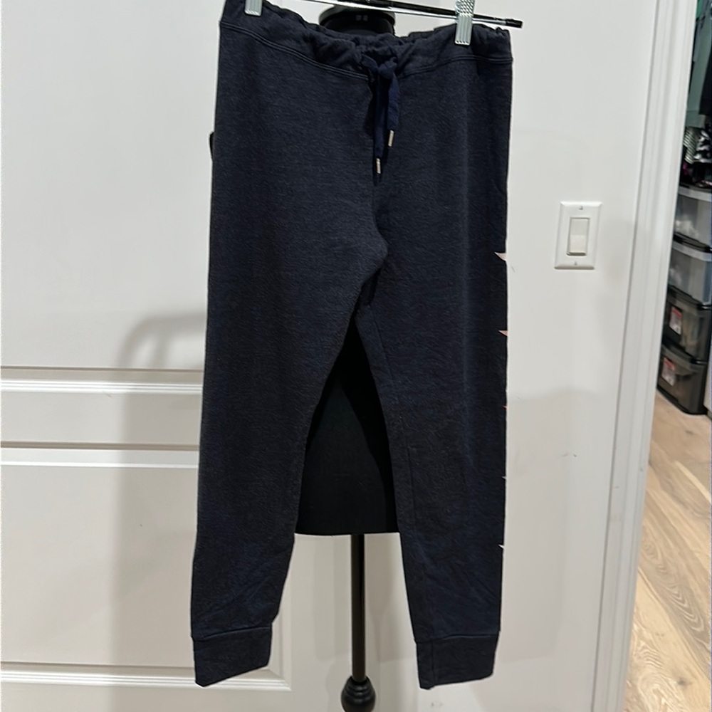 Sundry navy size 2 (small) soft cotton leggings